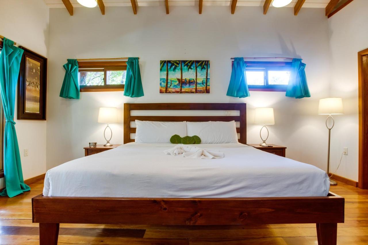 Mariposa Belize Beach Resort Placencia Dış mekan fotoğraf