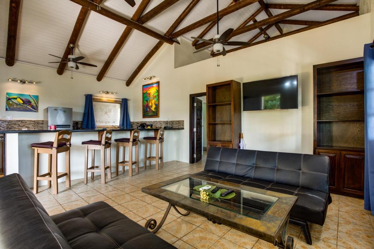 Mariposa Belize Beach Resort Placencia Dış mekan fotoğraf