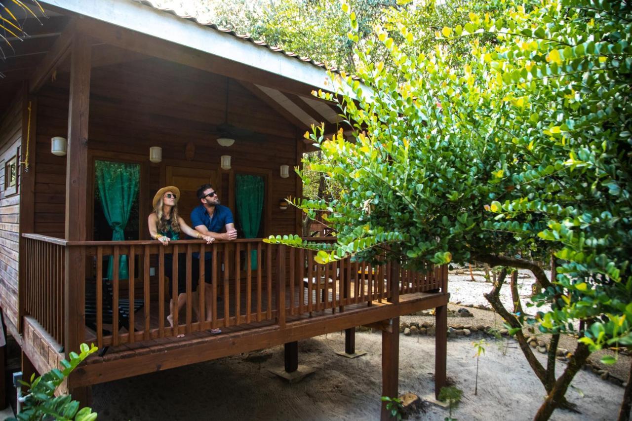 Mariposa Belize Beach Resort Placencia Dış mekan fotoğraf