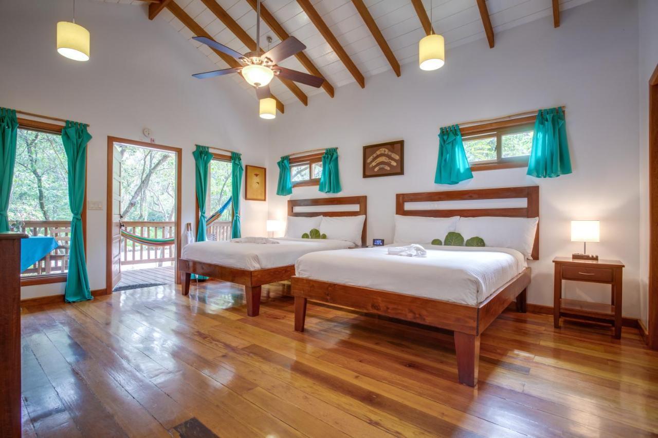 Mariposa Belize Beach Resort Placencia Dış mekan fotoğraf